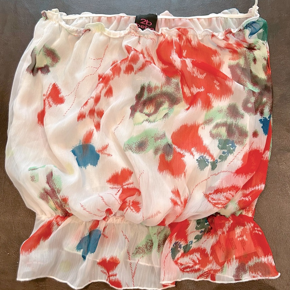 2b Bebe strapless top colorful print.